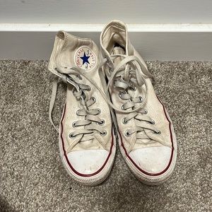 White High Top Converse Size 8